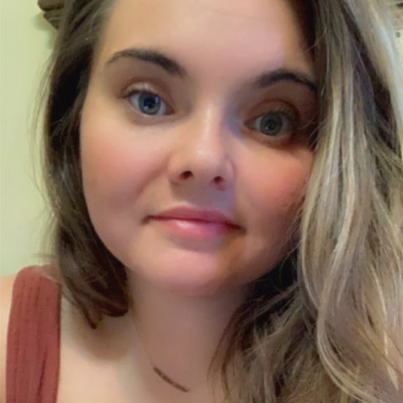 Meet your Posher, Bryttanee - Picture 1 of 1